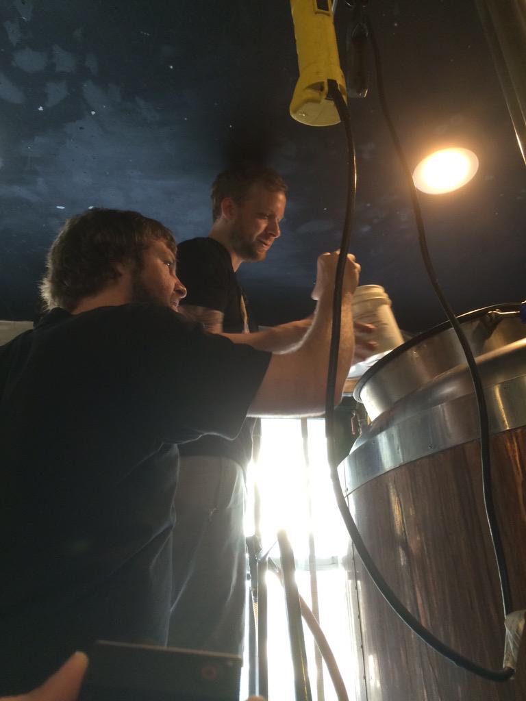 goozekeys's tweet photo. Finally trying the @Passafire inspired brew by @MoonRiverBrew! | #MoonRiver #Passafire #IntervalIPA #IntervalTour http://t.co/Vrfg3d3MeY