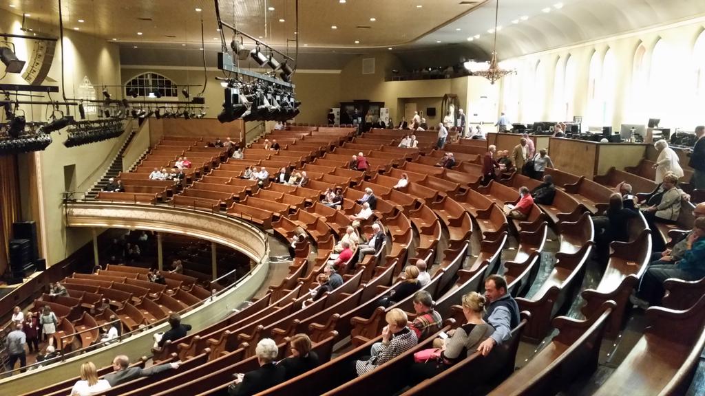 WiseAsh's tweet photo. Take in a show at the Ryman: check. http://t.co/v8RiBfExNB
