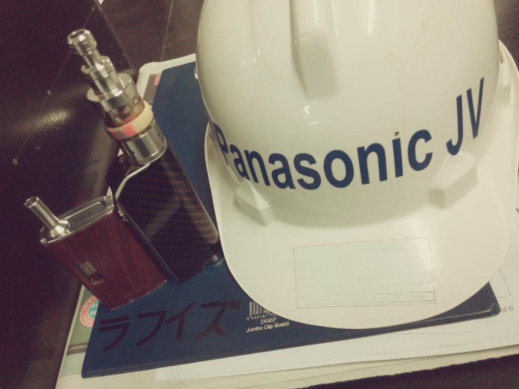 MuhdRafiz's tweet photo. vape on brah!! #egrip #eleaf #lemodrop #vapelife #ipvmini2 #panahome #vapeon #vape4life http://t.co/BhxUjGgEZY