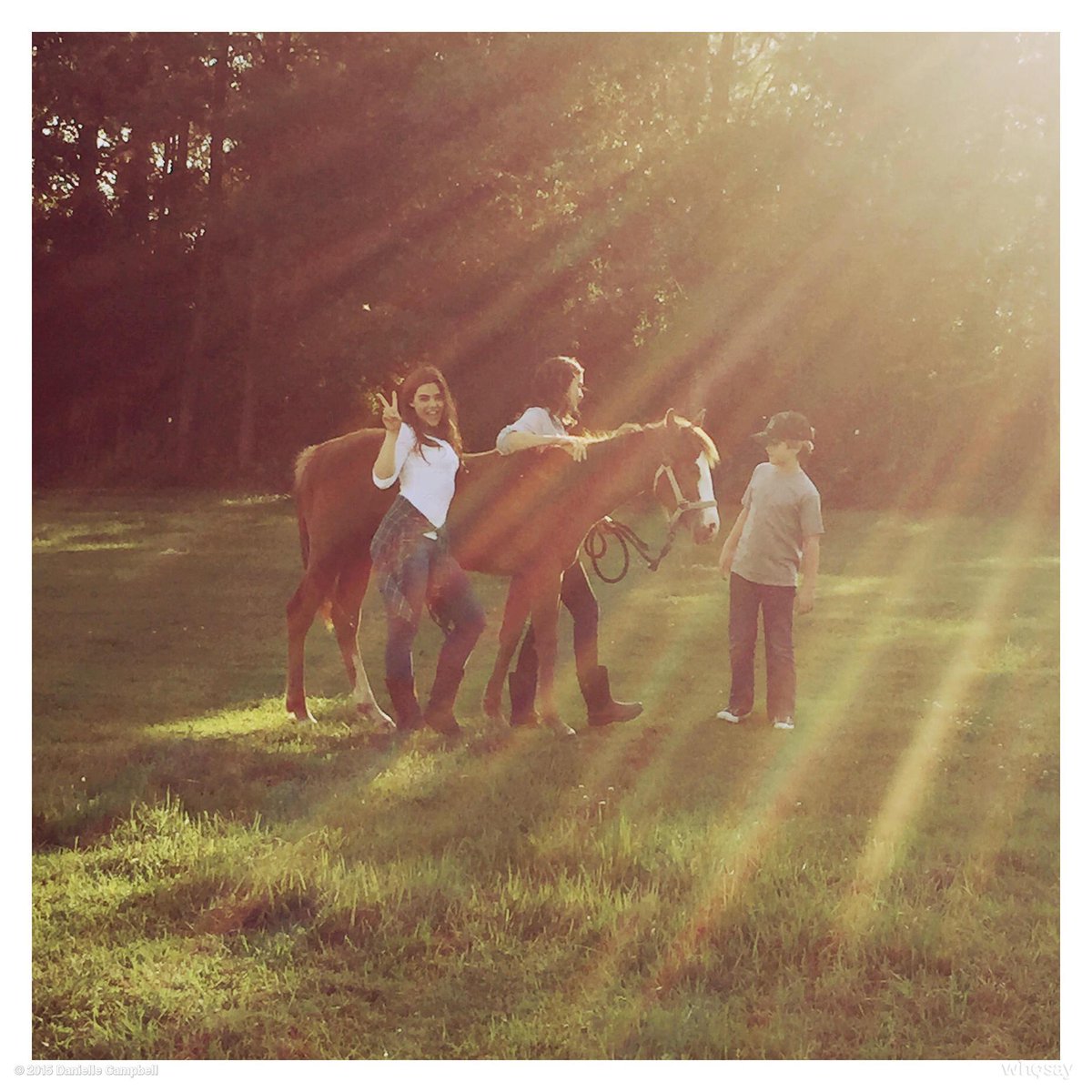daniellemcam's tweet photo. Just out for a family walk @candicebarley @TheAidenFlowers http://t.co/JUHdUj65Jd