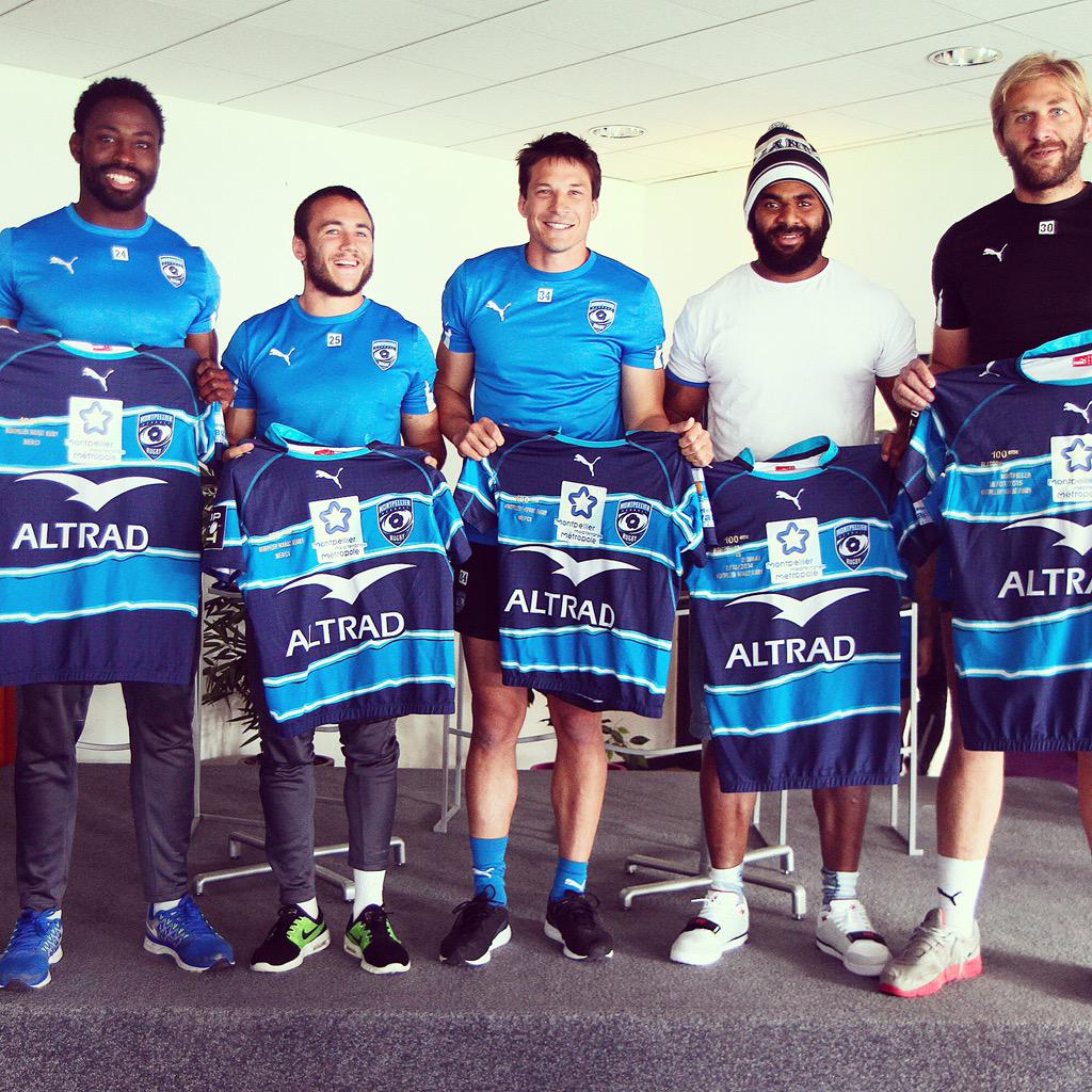 Le club des 100!! 🔵⚪️
#100MatchsAvecLeMHR  
Sans oublier <a href="/julientomas/">TOMAS Julien</a> <a href="/drikushancke/">Drikus Hancke</a> Mamuka et les anciens!