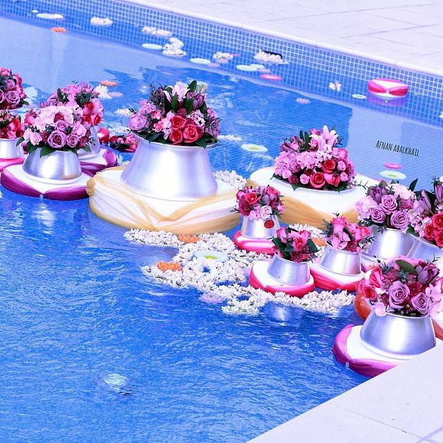 يارب احفظ لي امي وابي 
منّ كل حزن يسكن عيناهُما 
ومن كل مرض ينزع صحتهما 
واحفظهما لي وانت خير الحافظين