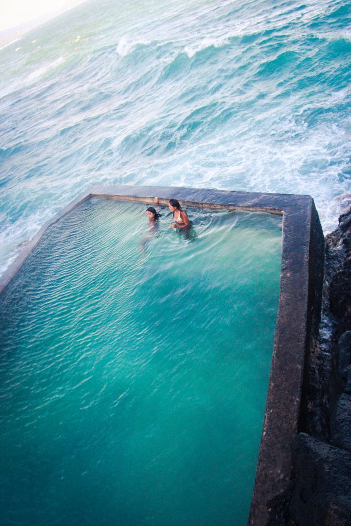 BookPackFly's tweet photo. Jump in the pool with @BookPackFly http://t.co/i7Q9Y8f0fp
