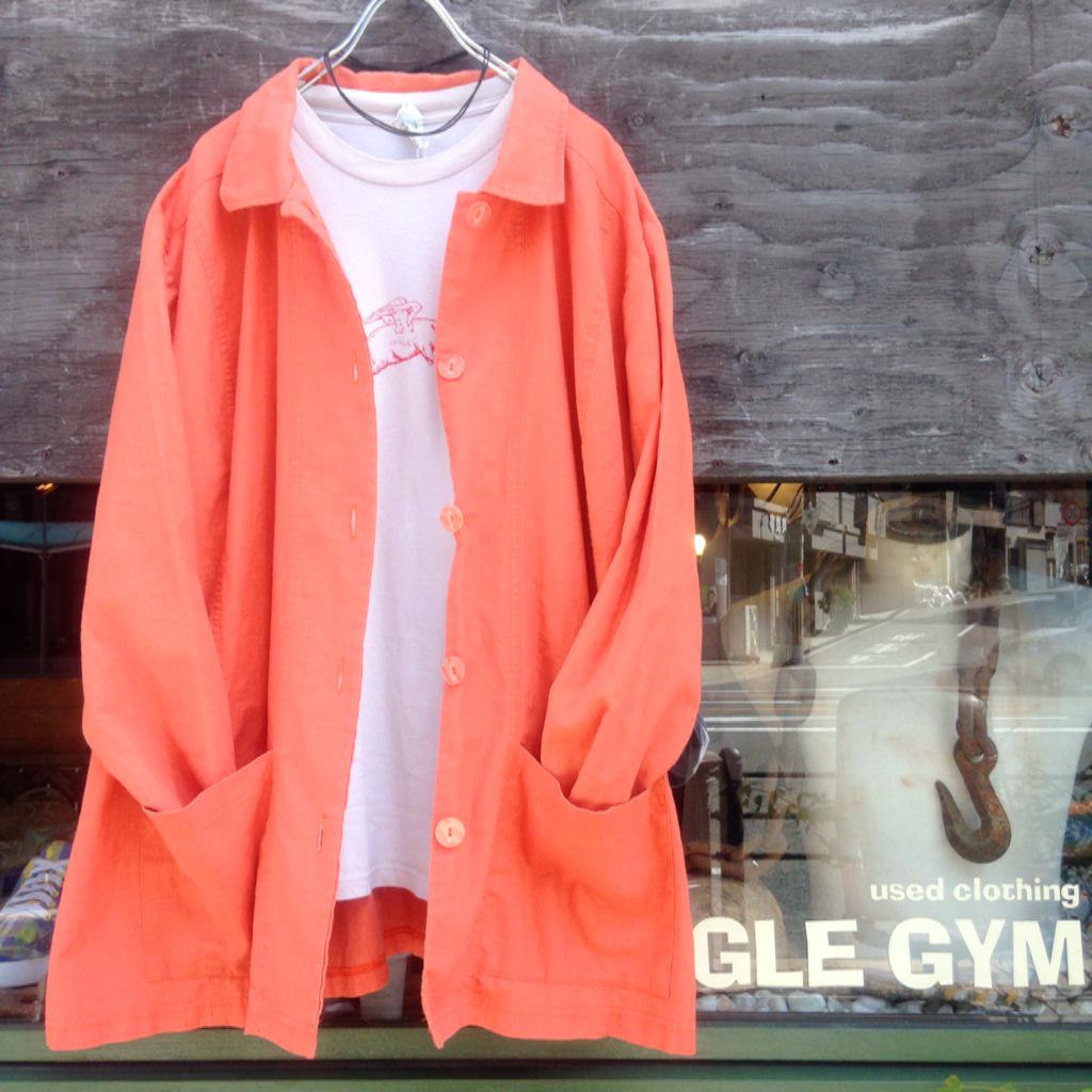 junglegym0503's tweet photo. リネン × 飛ぶ豚 。
#JUNGLEGYM #usedselectshop #古着屋 #寺田町 #天王寺 #大阪 #LINEN #リネン #リネン # orenge #飛ぶ豚 #飛べない豚はただの豚 #詳しくはブログで http://t.co/DDxXffkb0a