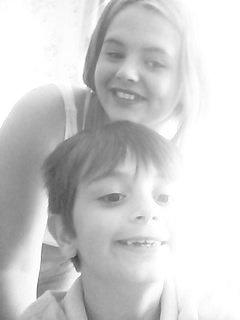 dukedoo6's tweet photo. Love my sister @imogen_brogan http://t.co/Avv8N1EHD5