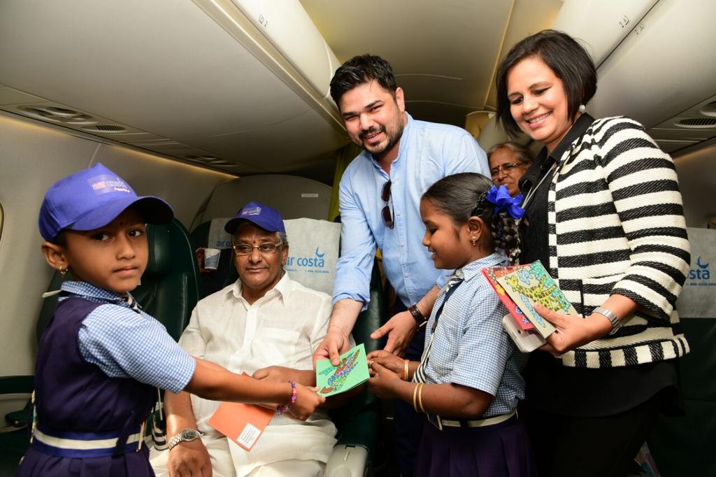 VAC_tweets's tweet photo. Encouraging 'happy children' to have a Dream http://t.co/cRErWDCK0v