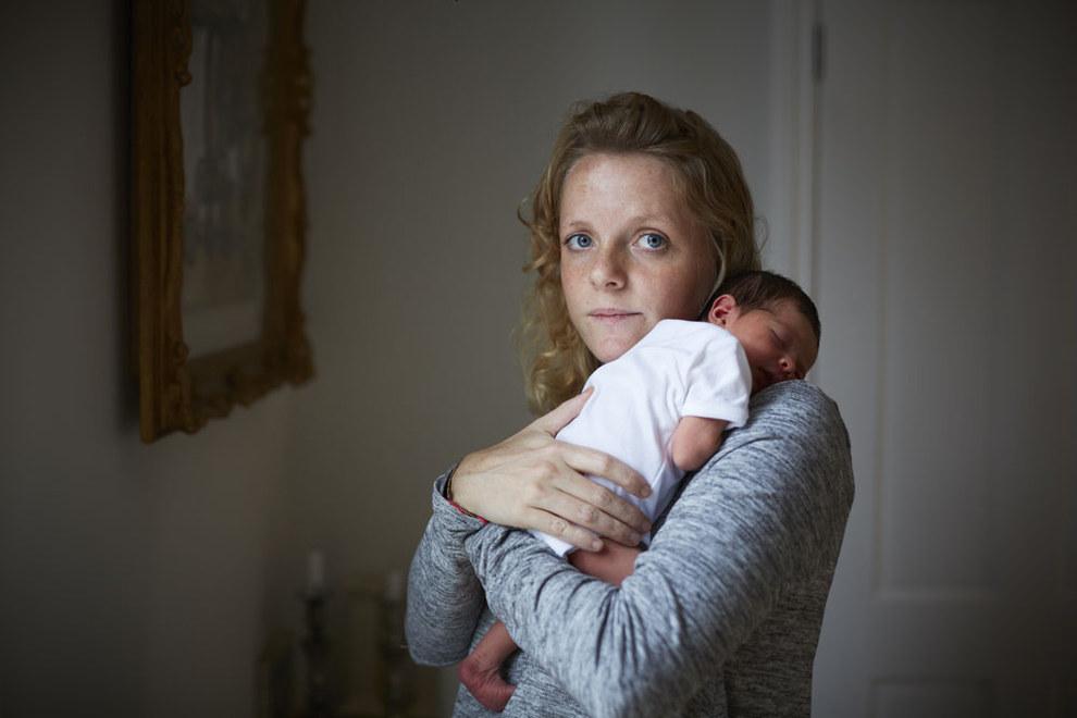 Lei_Momi's tweet photo. Empowering #Portraits Of Women On Their 1st Day As Mothers http://t.co/2K4fXqmvu1 #childbirth #maternity #photography http://t.co/0tqUU6RATH