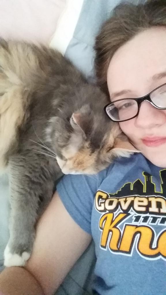 Autumn_Sharp's tweet photo. My Precious #LOTR #precious #myprecious #nerdkitty #CrazyCatLady http://t.co/ypjbriTN6X