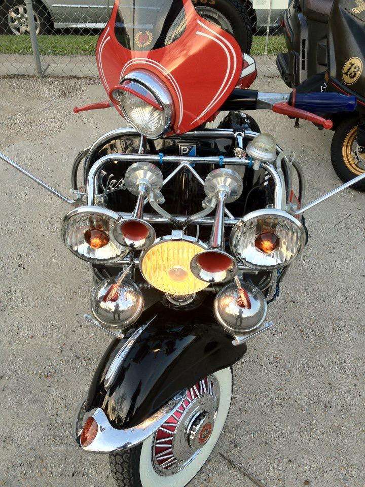 modernhepcat's tweet photo. My scoot! #vespa @lambretta_girl @mariastockmod @markbrooks257 @flashman1812 @Allmodicons @NewModernCasual #modernmod http://t.co/iAyM4YKyqQ