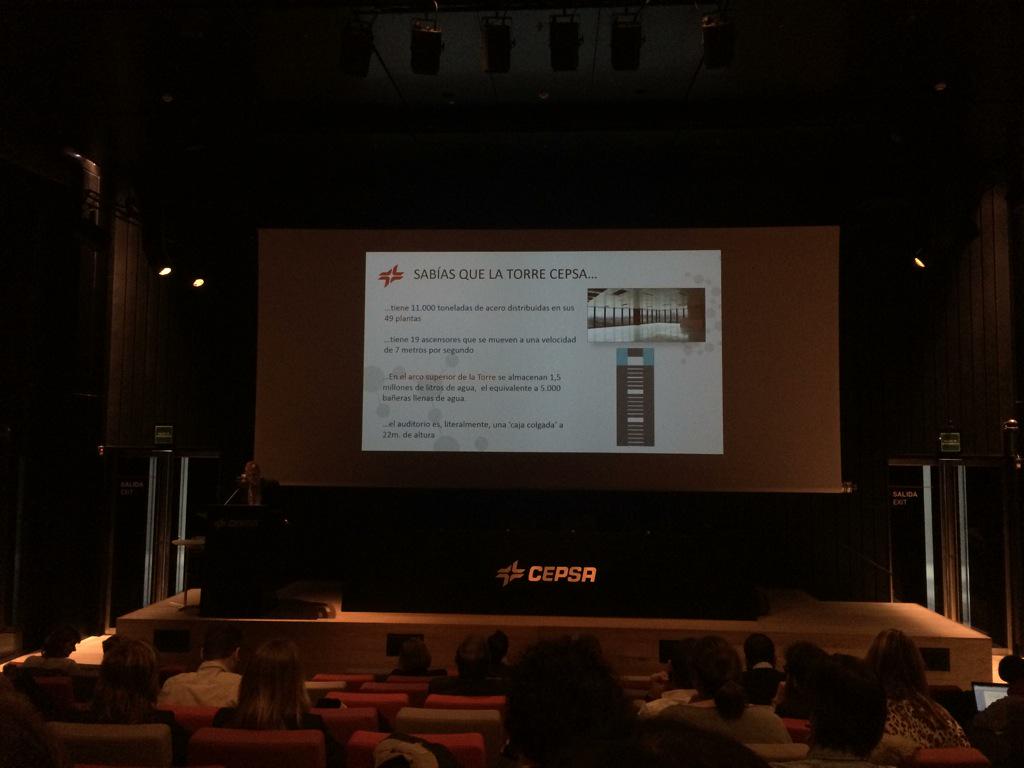 PicameUCJC's tweet photo. Algunos miembros de Pícame en la #TorreCepsa asistiendo al Seminario Eficacia 2015 en Madrid @PremiosEficacia 🏦🐝💭 http://t.co/2HBiQNGqlZ
