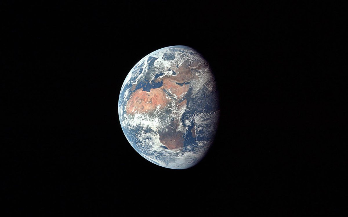 ecogallego's tweet image. Mucho mas frágil de lo que crees.
Mucho más tuya de lo que la sientes.
#DiaDeLaTierra