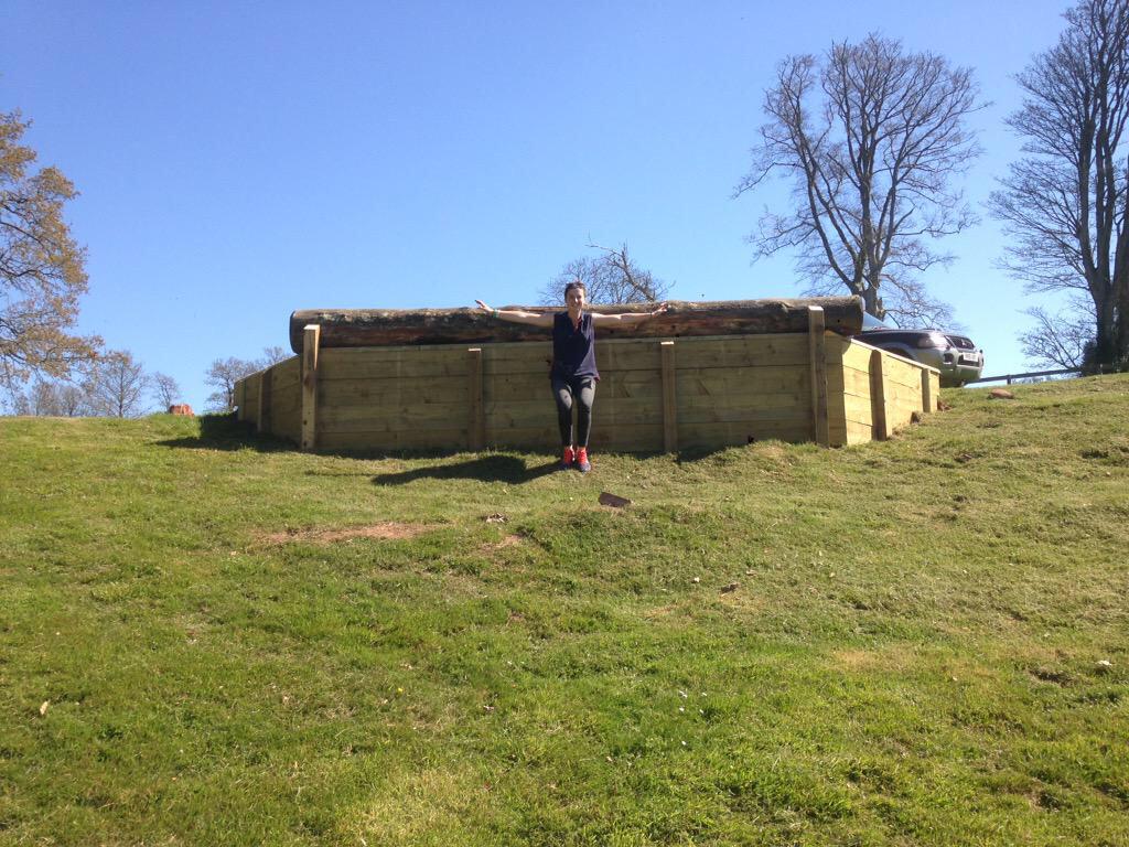 Who is off to <a href="/BictonArena/">Bicton Arena</a> this weekend for the #BictonArenaInt 24-26 April?
Come &amp; say Hello to #EquineHour