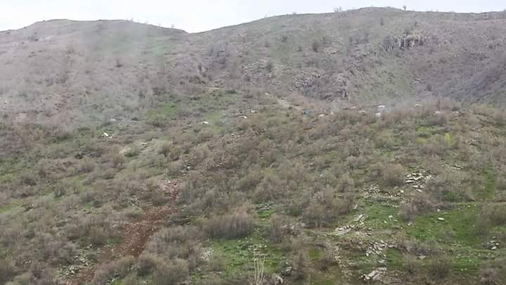 Kara çalı (şehid Kendal)' da askerlerin kurduğu kamplar. #RoboskiyeSesVer