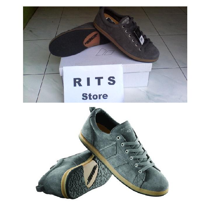 RITSstore's tweet photo. Still Ready! Macbeth London Dark Grey Gum | Size 8/41 | Price Only 650K (Normal 895K) | SMS/WA 089675998685/7E6E03D4 http://t.co/YHpnBvaXBm