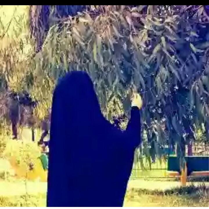 mead478's tweet photo. زينبيه وأفتخر http://t.co/ghuyXWvqRK