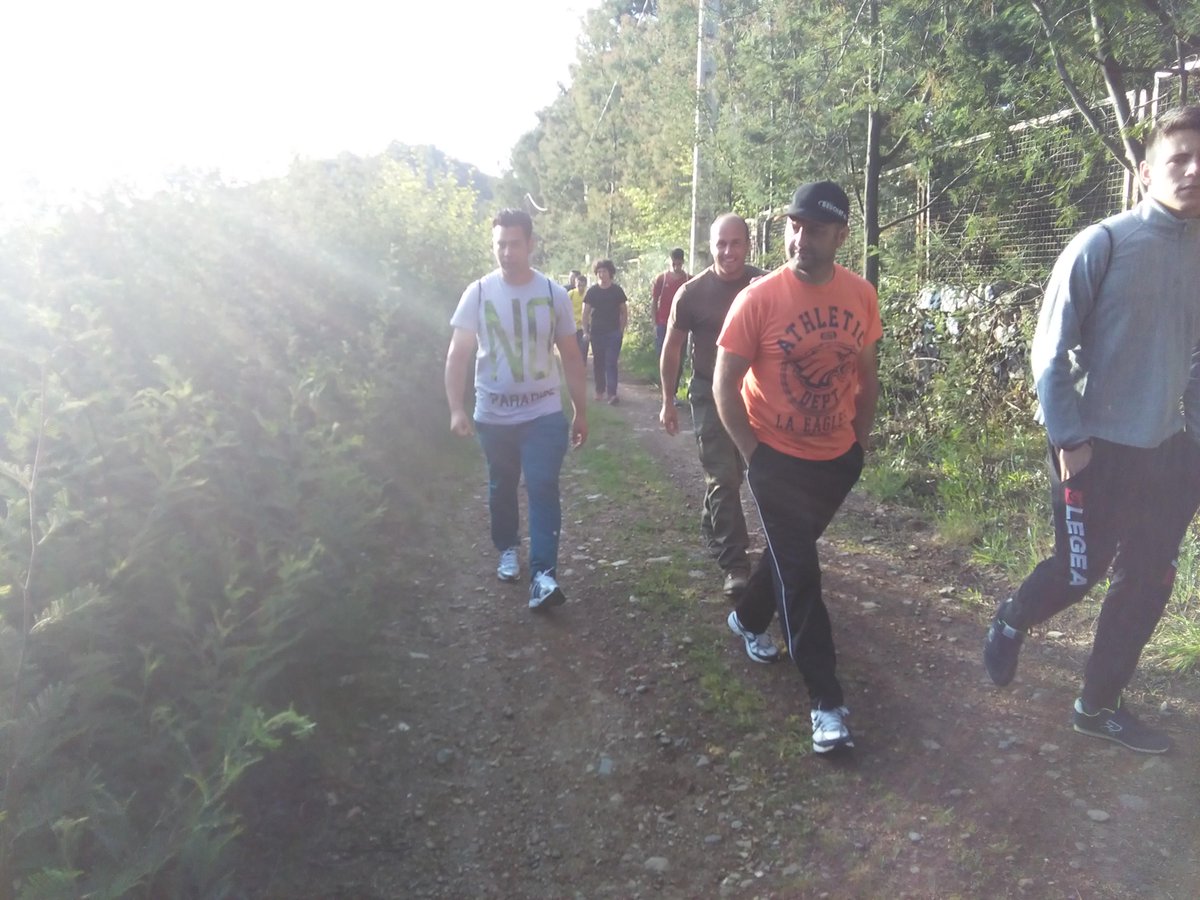 aprendizextlade's tweet photo. Ayer, día 21 de abril, realizamos la ruta transfrontera que discurre por la Campiña de Valencia de Alcántara. http://t.co/iqoA3255Oa