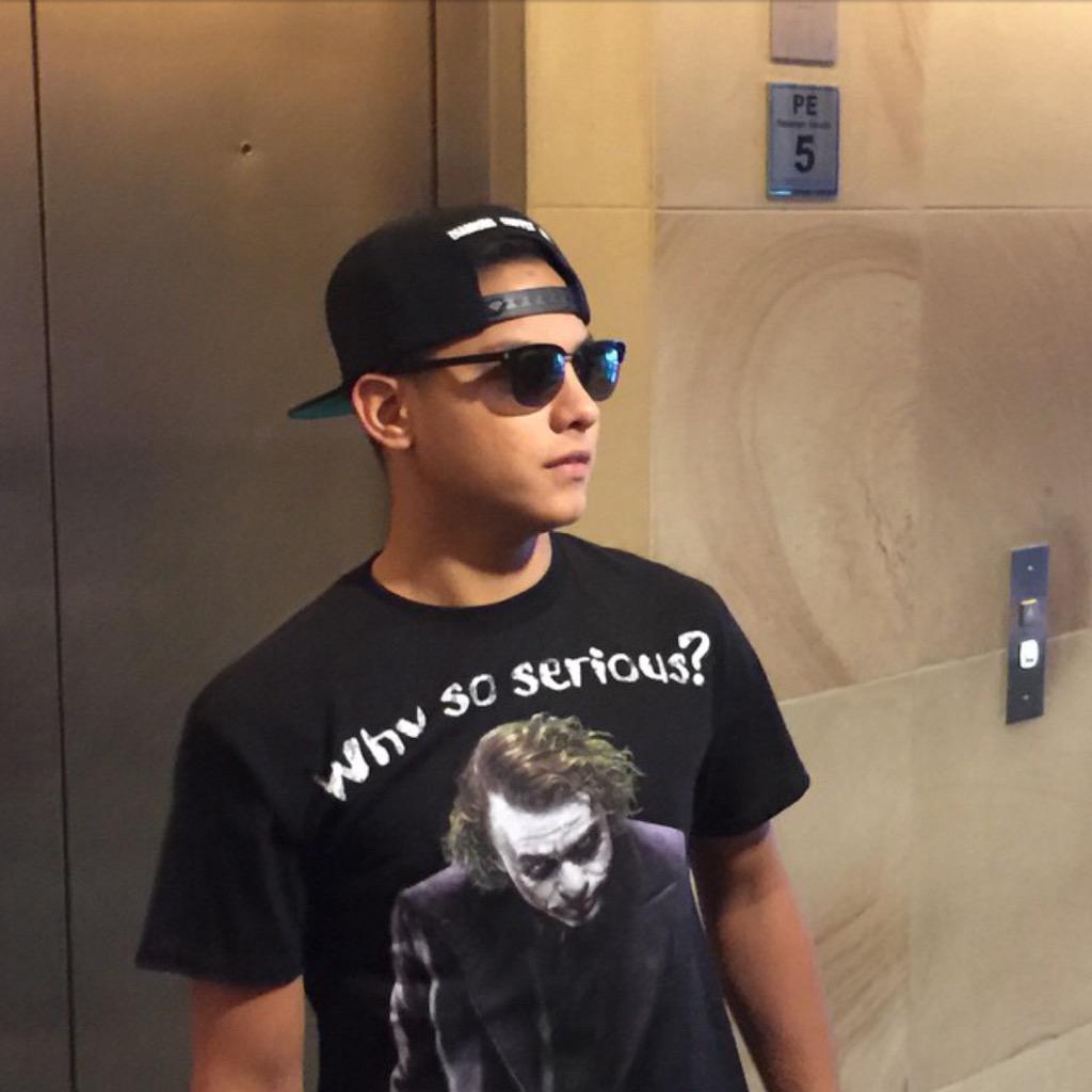 KathyyyChandyyy's tweet photo. “@KaDreamersWorld: "@FlowGalindez: Spotted Daniel Padilla sa Star Creatives lobby #KathNiel https://t.co/QNqF0JsDnp http://t.co/DCgNg20tHC”