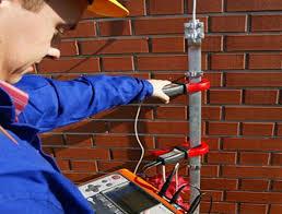 Замер сопротивления заземляющего устройства. Проверка состояния устройств молниезащиты. Проверка состояния устройств молниезащиты. Молниезащита требования к молниезащите зданий и сооружений. Проверка состояния устройств молниезащиты.