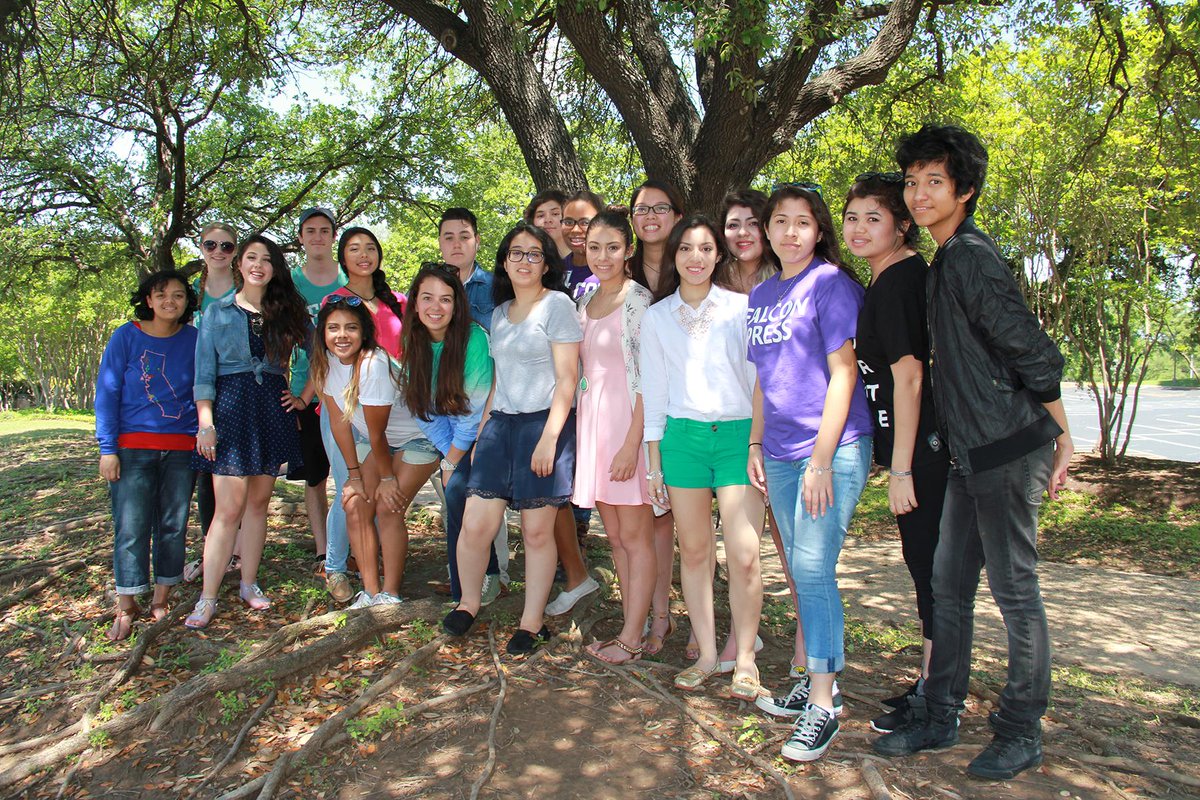 CyFairISD's tweet photo. Journalism students claim awards at ILPC convention | http://t.co/QTGgqBhZmB http://t.co/EiQvNni5DL
