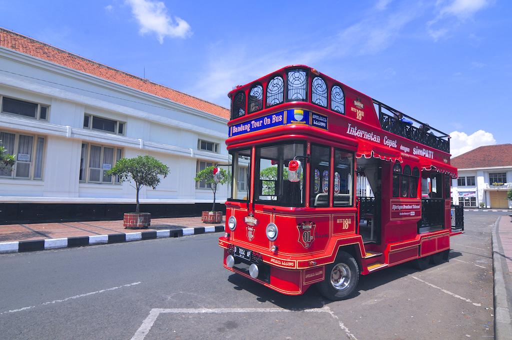infobandung's tweet photo. Lima Hal Yang Dibanggakan Warga Bandung (Bagian Pertama) http://t.co/xzqsw0EQAt via @infobandung http://t.co/pCino6iorq