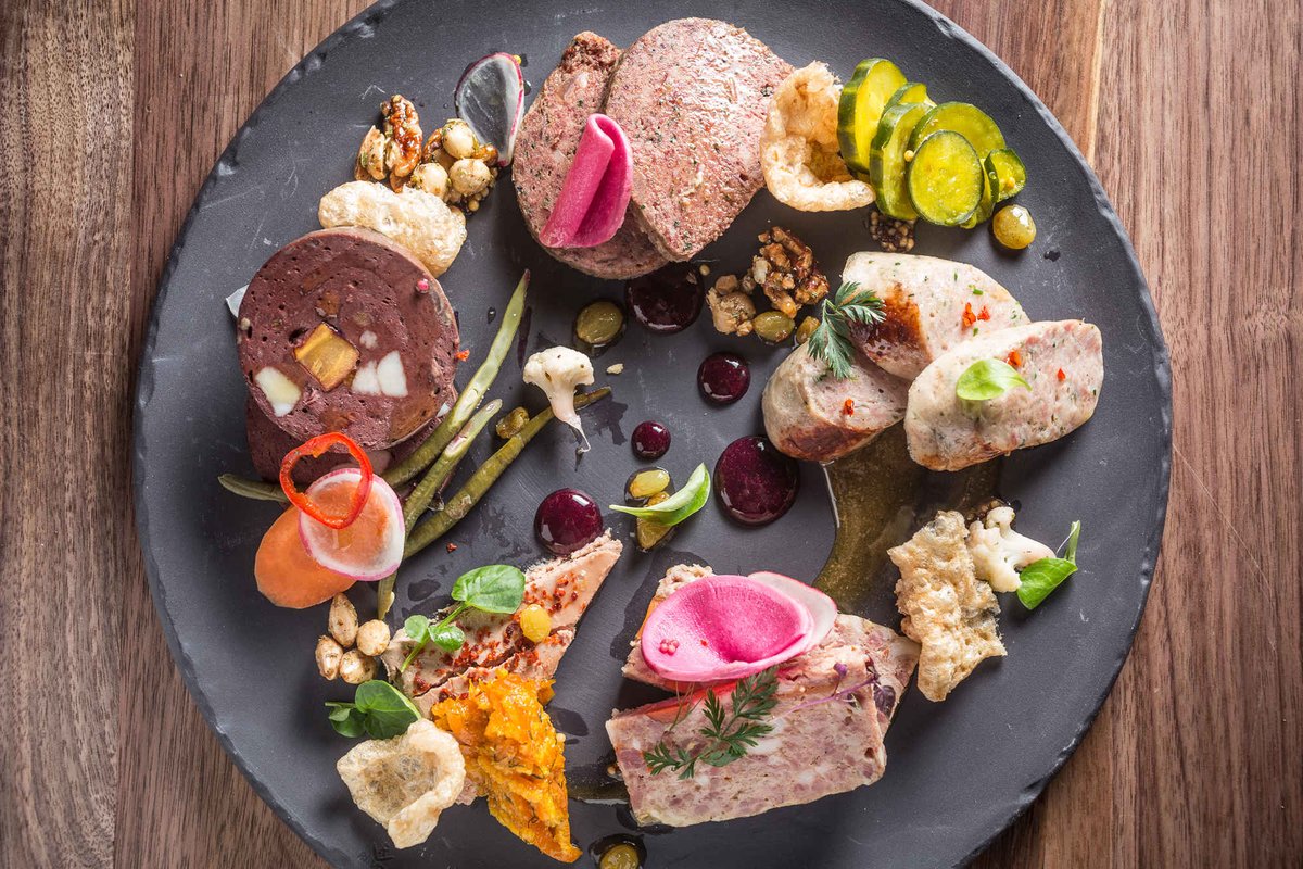 12 New Hub Restaurants You Need to Check Out: thrillist.com/eat/boston/bes…