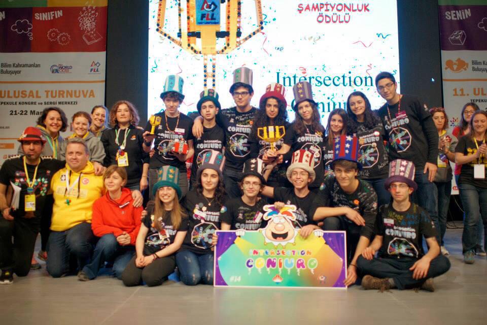 Good luck to our FLL Team <a href="/coniuro_FT/"> IntersectionConiuro</a> at #FIRSTChamp , we wish you all the best! #omgrobots