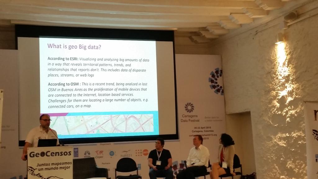 ONU_es's tweet image. RT @ochacolombia: Tercer día del #CartagenaDataFest @GeoCensos hablando de Geo Big Data @villavec #data2015