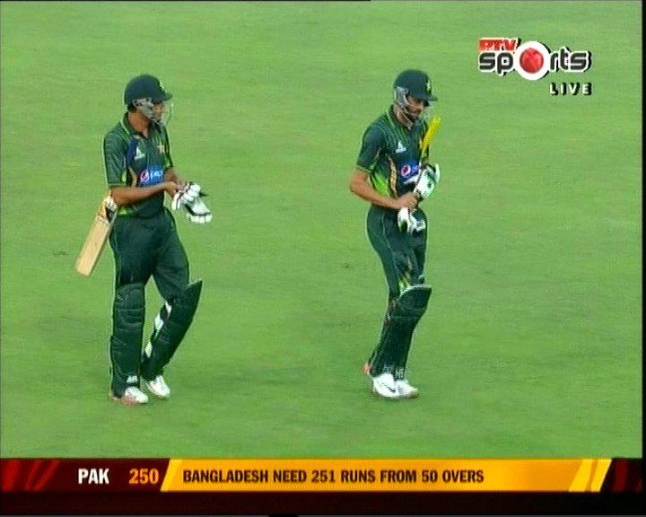 #Pak 250 All out .
After ...Now   #Ban 78/0  (15.0)over