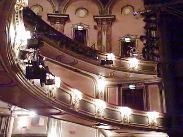 PhantomOpera's tweet image. Some photos of our lovely auditorium from a recent LX maintenance day. Courtesy of @Tim_A_Roberts #LightingDepartment