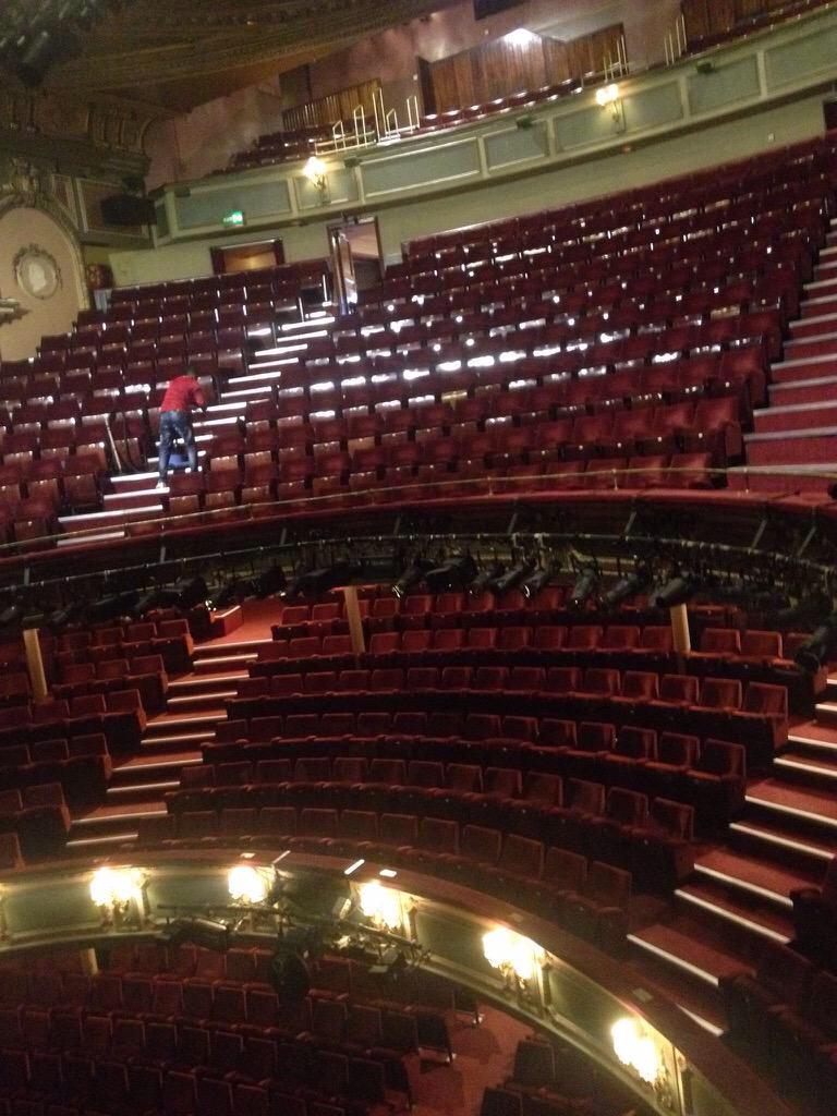 PhantomOpera's tweet image. Some photos of our lovely auditorium from a recent LX maintenance day. Courtesy of @Tim_A_Roberts #LightingDepartment