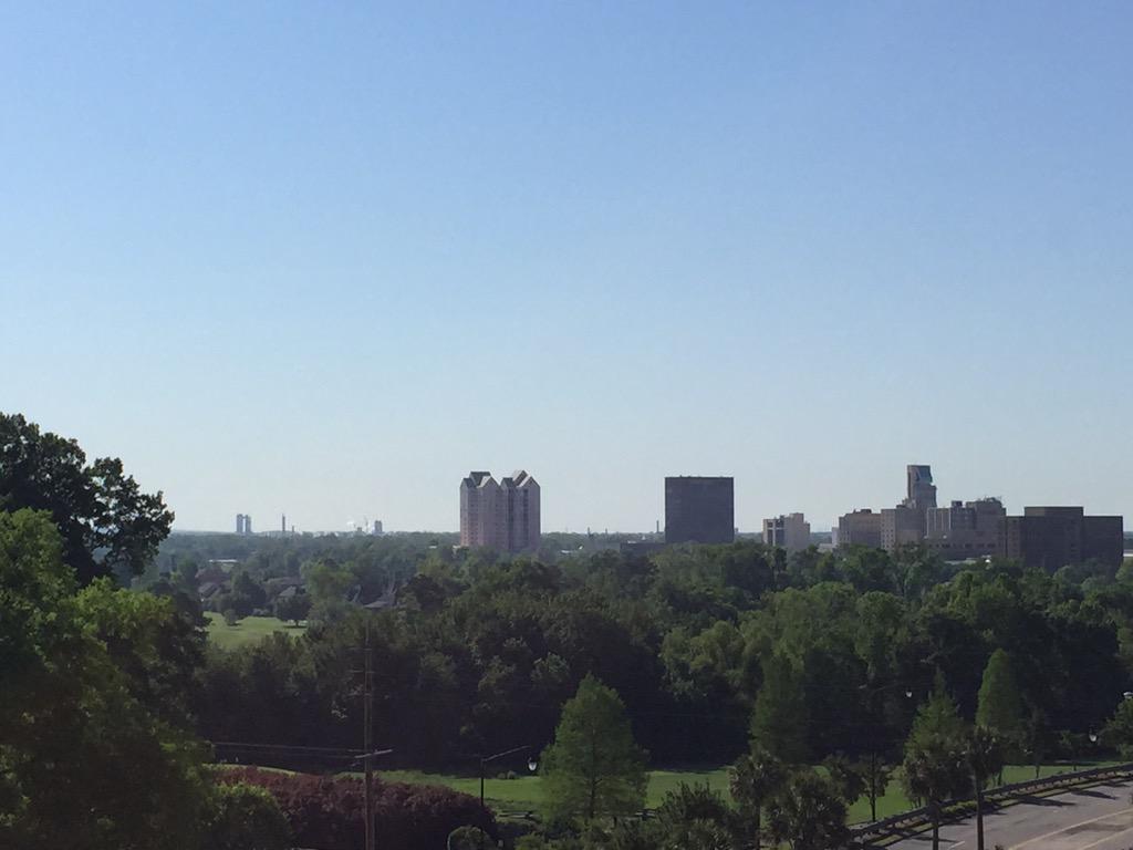 MegMirshak's tweet photo. It's a beautiful day in the neighborhood. #SpringtimeinAugusta http://t.co/pO39m0uiup