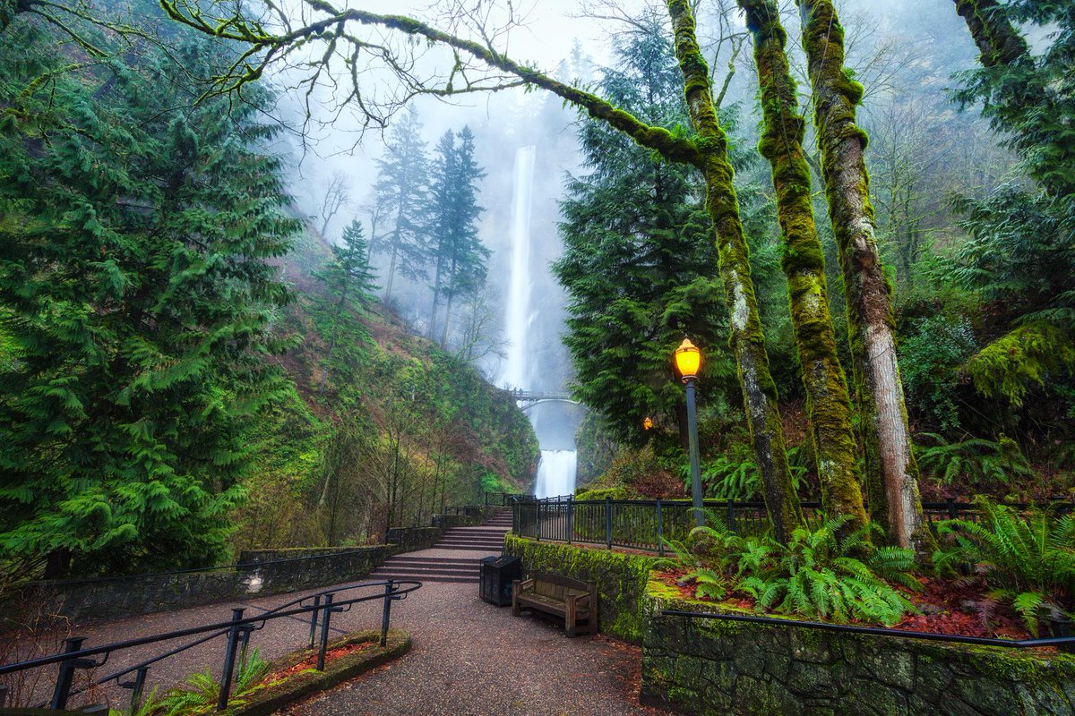 19 Actually Great Date Ideas in Portland: bit.ly/1yPswsz