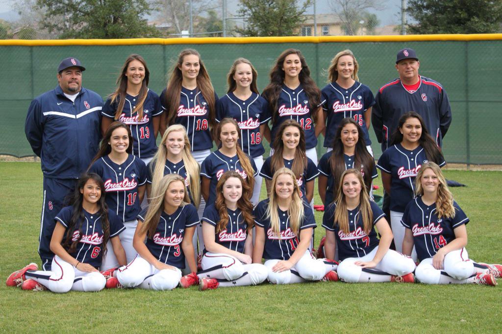 madison_neff's tweet photo. Home game @ 3:30, come support your softball girls!! #chapweek βΎοΈππΎ http://t.co/SaA58CQw2e
