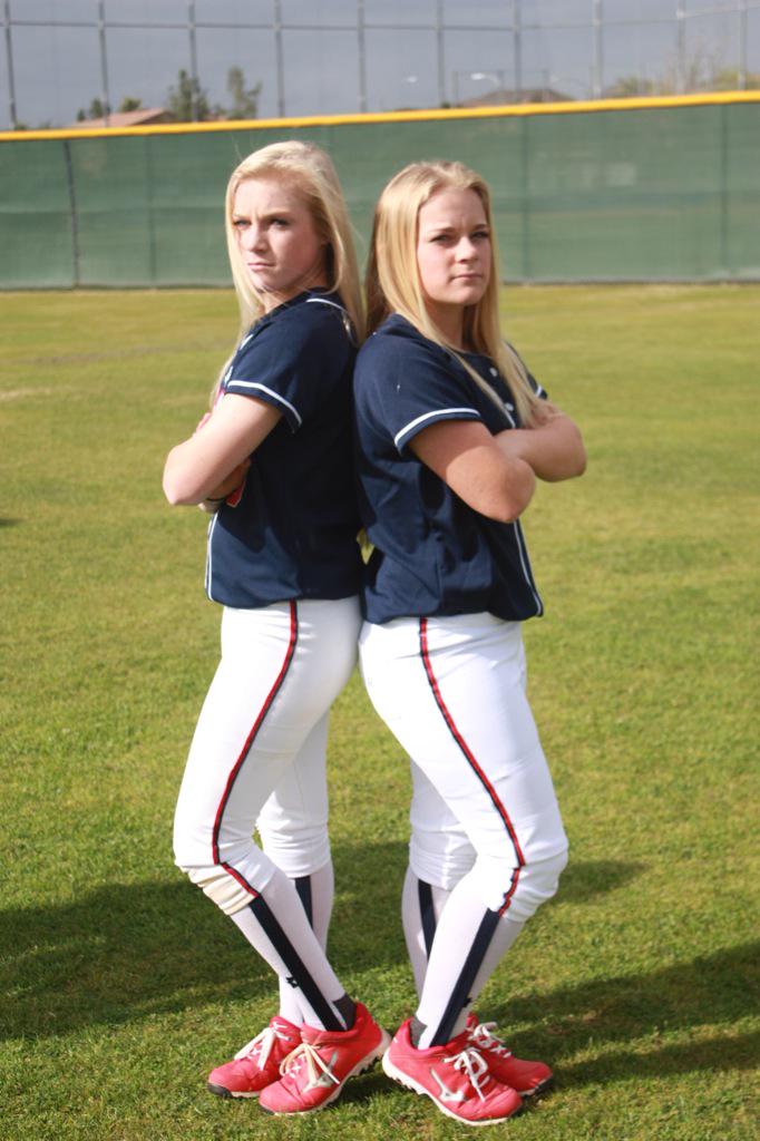 madison_neff's tweet photo. Home game @ 3:30, come support your softball girls!! #chapweek βΎοΈππΎ http://t.co/SaA58CQw2e