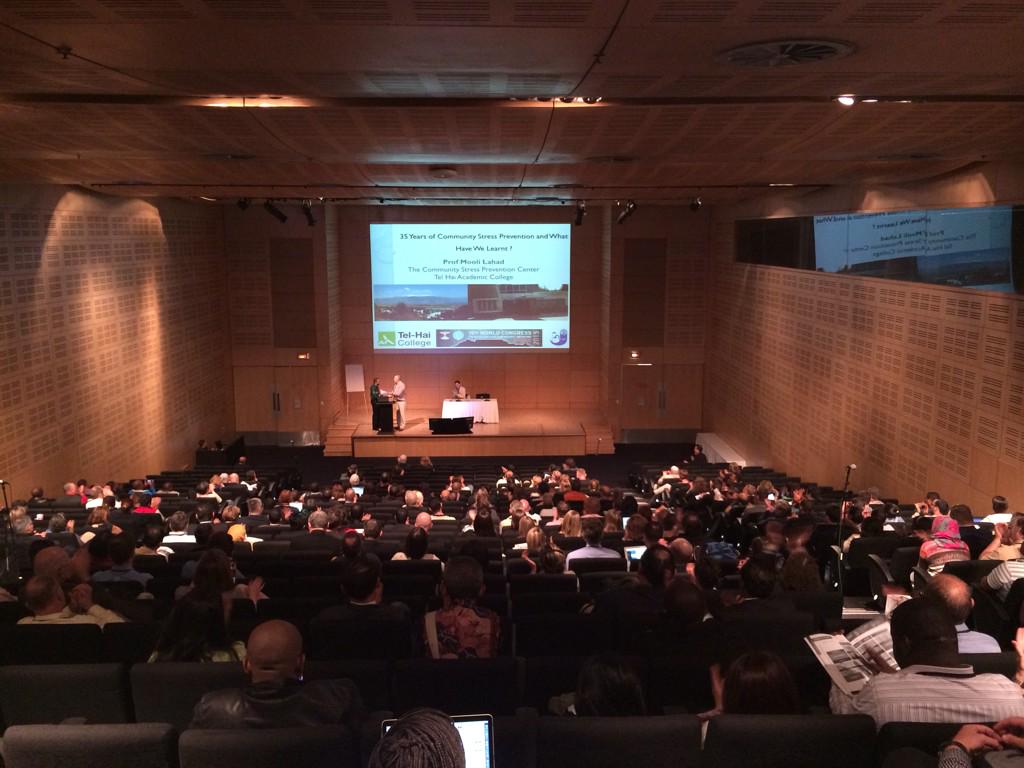 Dr Sooliman receiving $5000 donation for <a href="/GiftoftheGivers/">Gift of the Givers</a> #inspiring #ubuntu #emssa15 #19wcdem