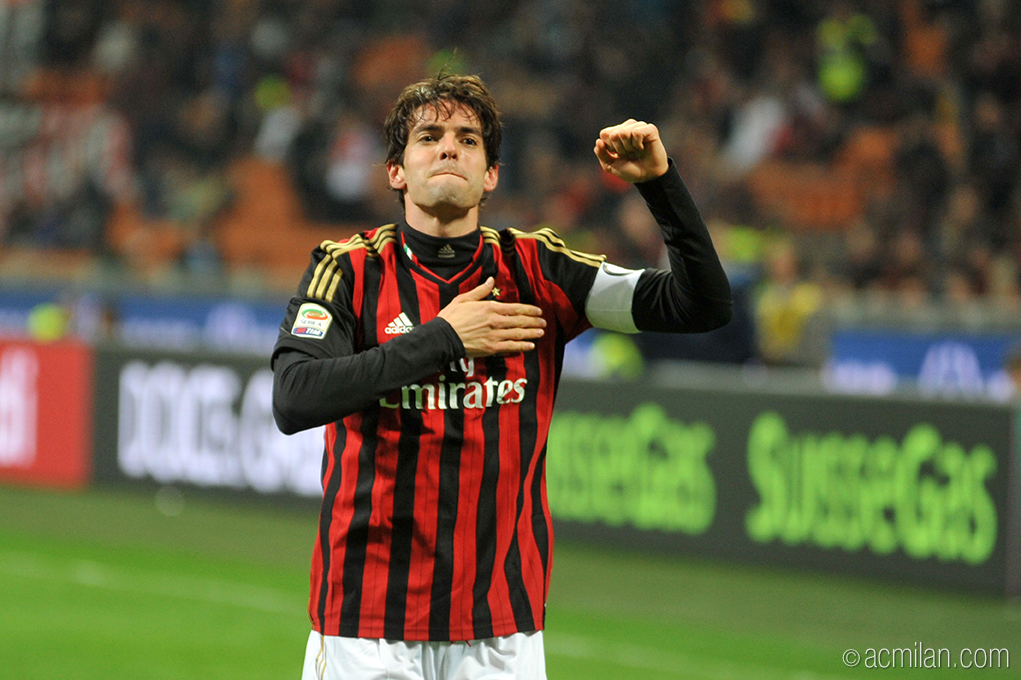 acmilan's tweet photo. 307 matches, 104 goals, 5 trophies, 1 Red&amp;Black heart. Happy Birthday Ricky @KAKA! #weareacmilan http://t.co/sXgaqPsc31