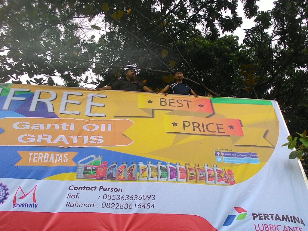 masih dalam rangkaian acara #mechanicalCreativity <a href="/HMM_Andalas/">HMM FT Univ. Andalas</a>  23 april 15 seminar lubricants  dan ganti oli gratis