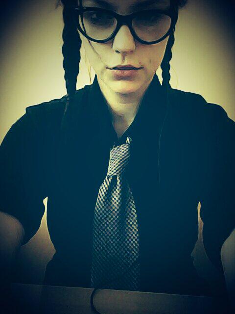 Gunita_N's tweet photo. School. New style. Xoxo http://t.co/QPqBU55ri7