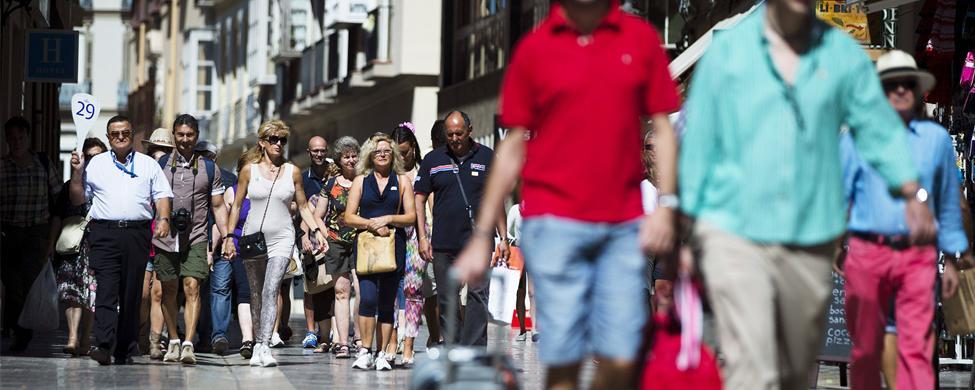 Cerodosbe's tweet photo. España suma más turistas que nunca de enero a marzo http://t.co/jisKyy4qOT http://t.co/fEsv4c2Bzu
