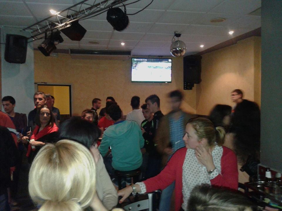 MonterrubioPSOE's tweet photo. Bingo Fiesta, en colaboración con Pub Callejas, @Cd_Monterrubio y candidatos PSOE Monterrubio. Trabajo=grandes logros http://t.co/RuAyd6e3Hy