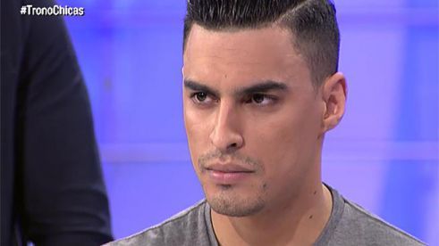 ActualNoticias's tweet photo. Steven deja de ser pretendiente de Steisy #MYHYV #TronoChicas #Steisy         
            https://t.co/DRzOMhd0d4 http://t.co/G5os4NCUqp