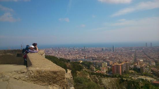 H2BCN's tweet photo. Turó de la Rovira (Bunkers del Carmel) by @Cat_Symonds - http://t.co/adlv38bVCM via @H2BCN http://t.co/a5dyyVPrzS