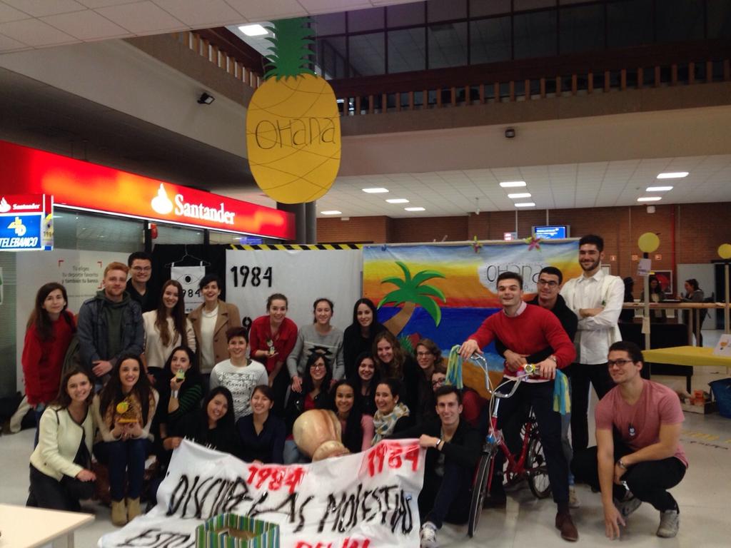 Indudablemente somos una gran piña! @partido1984 #somosunapiña