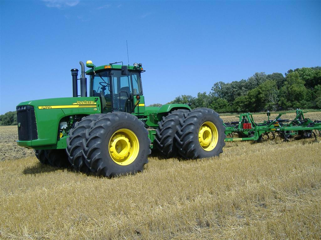 . <a href="/JohnDeere/">John Deere USA</a> Ownership Destroyed? agtoday.us/1btUaBr Farmers don't own their tractors, they just license them #ag
