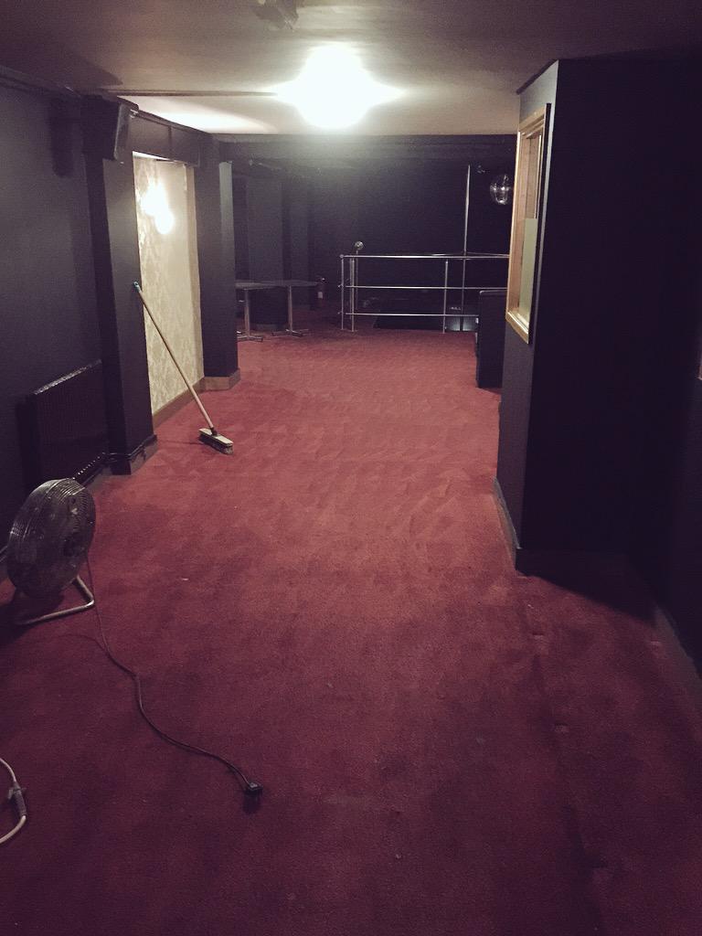 DreamCleanClear's tweet image. Call for a free no obligation quote. 

Before and after.