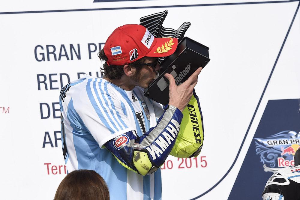YamahaMotoGP tweet picture