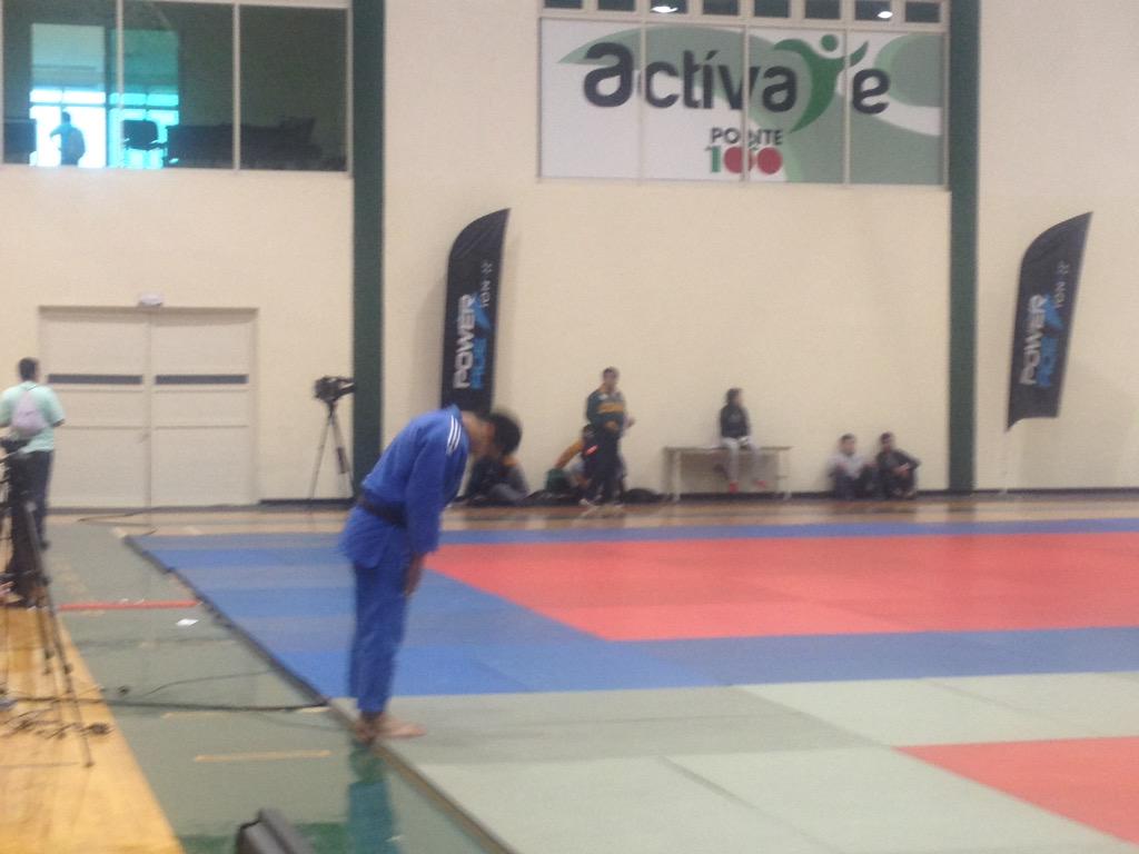 mich_m_r_c's tweet photo. Karim Gonzalez #OrgulloUNAM #Medalladeoro #Universiada2015 #Judo. http://t.co/uQHZqMIEn9