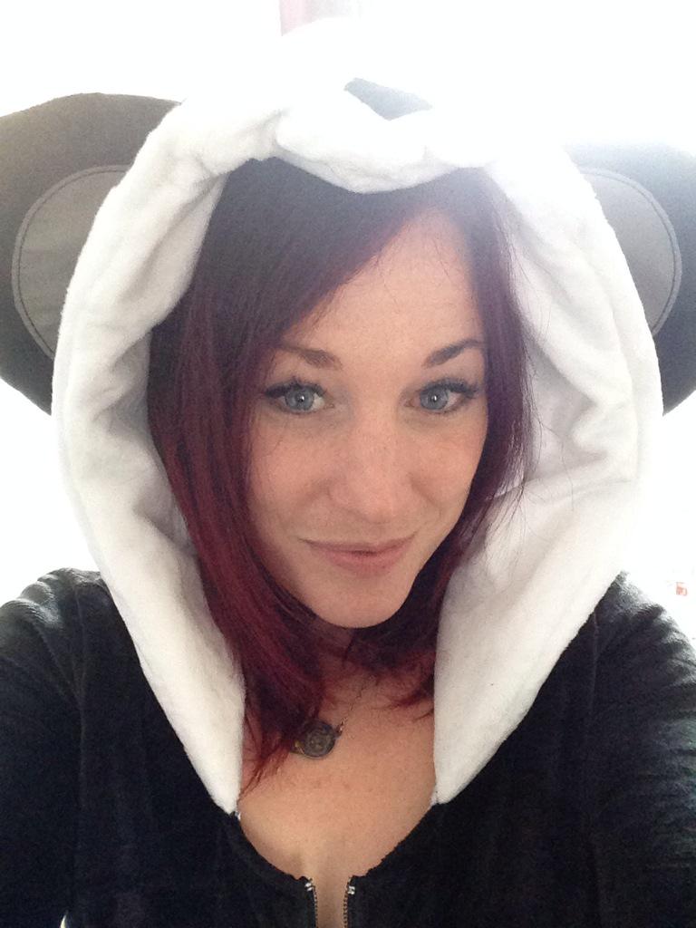 mypandaisland's tweet photo. Today I will be mostly dressed as a panda #BecauseICan #SelfEmployed http://t.co/WO3A4adlyP