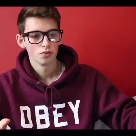 Guess what. its Joey Kidney\s birthday! he turns 18 today! HAPPY HAPPY HAPPY BIRTHDAY JOEY!! have fun being 18!      