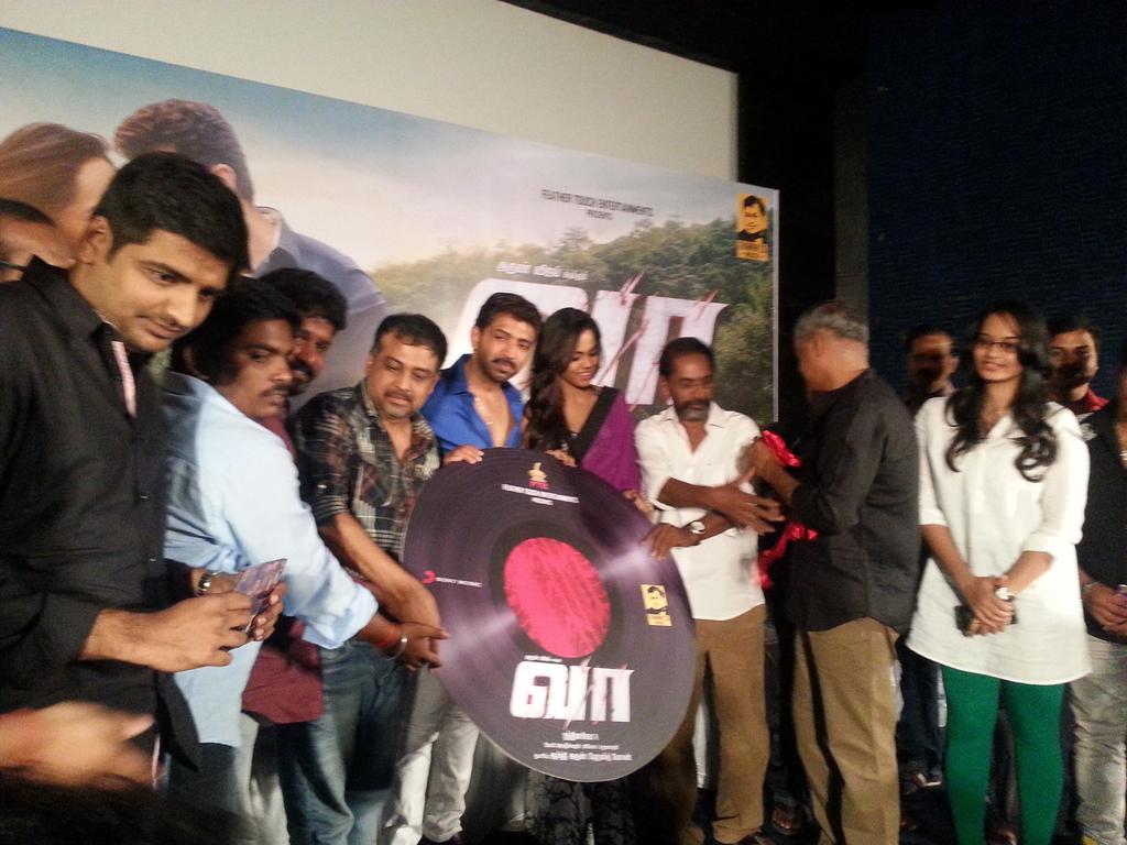 VaaTheFilm's tweet photo. Audio launch of #Vaa @arunvijayno1 @VaaTheFilm @KarthikaNair9 @MusicThaman @DoneChannel1 @dealshiva  @dummytalkies http://t.co/1rAsG8bwqZ